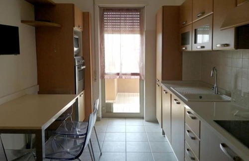 Como Apartment | Discover I Due Archi: Family-Friendly Retreat with High Ratings