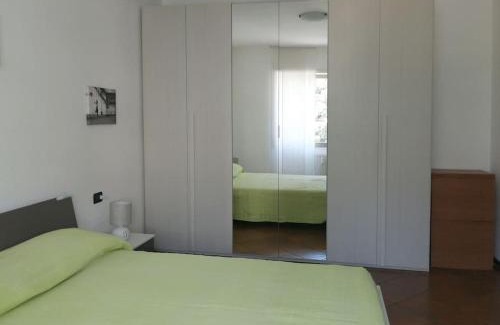 Como Apartment | Discover I Due Archi: Family-Friendly Retreat with High Ratings