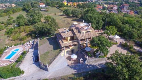 Montefiascone Apartment | Unforgettable Oceanfront Stay at I Gigli del Belvedere