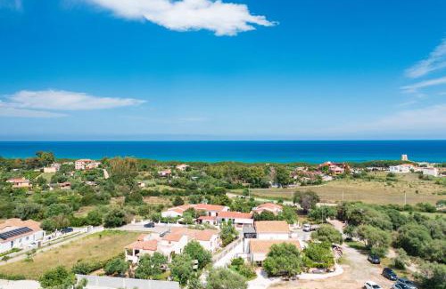 Torre di Bari House | Family-Friendly Retreat at I Girasoli - Rated 8.9/10