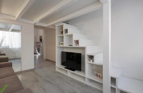 Stadera Apartment | Welcoming I Host Apartment - Neera 22: Family-Friendly Stay