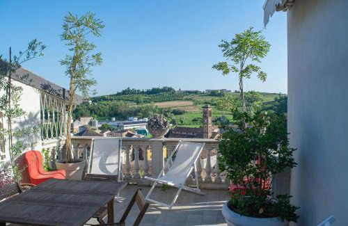 Ottiglio House | Enchanting I Leoni Ruggenti: Scenic Terrace & Ocean Views
