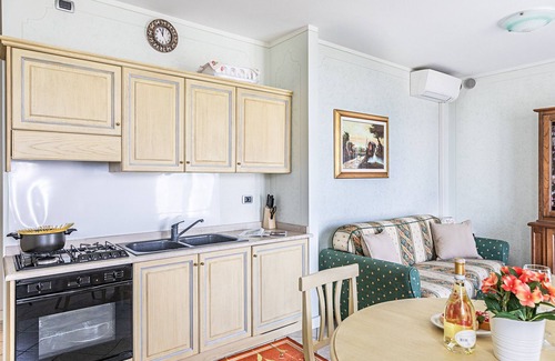 Lugana Apartment | Pet-Friendly I Mosaici 3 Apartment with Lake View