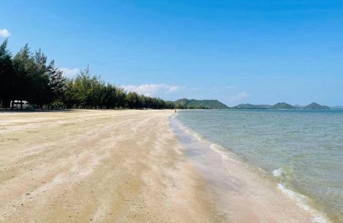 Samut Sakhon House | I Rak Ta-lay House