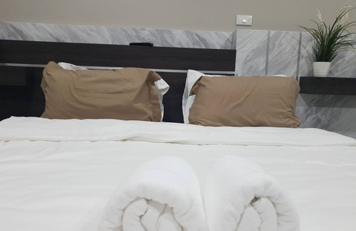 Khlong Nung Hotel | Budget-Friendly i Residence Hotel with Family Amenities