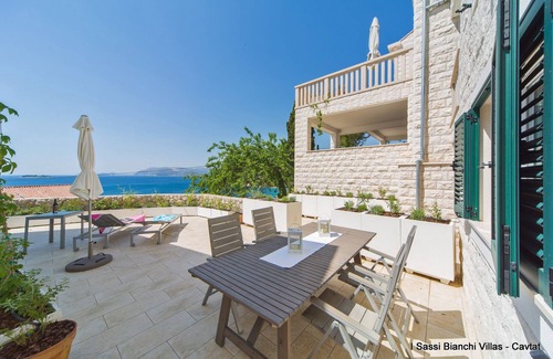 Cavtat Villa | Exceptional I Sassi Bianchi East Villa: Family-Friendly Retreat