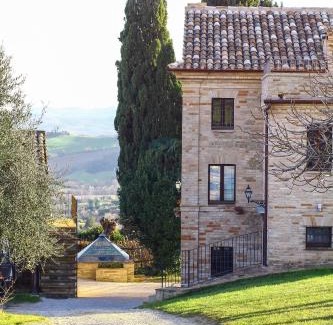 Montegiorgio House | Pet-Friendly I Sassi Di San Giuseppe with Oceanfront Views