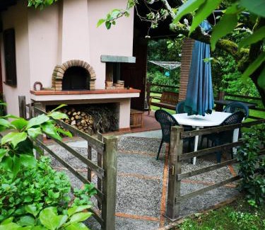 Vezzano Ligure Bed & Breakfast | Relax at I Tre Abeti - Holiday House with Ocean Views