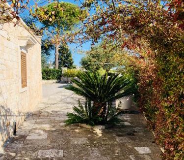 Locorotondo House | Pet-Friendly Getaway at I Trulli Di Badi - 10/10 Rated!