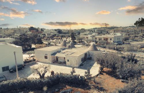Locorotondo House | Pet-Friendly Getaway at I Trulli Di Badi - 10/10 Rated!