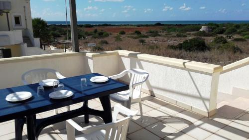 Torre Pali Apartment | Discover I Tulipani di Torre Pali: Ocean View Retreat
