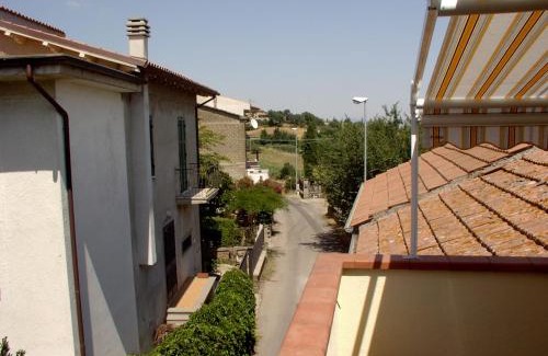 Montefiascone Bed & Breakfast | Guest Rated: I Tulipani Olandesi with 9/10 Satisfaction