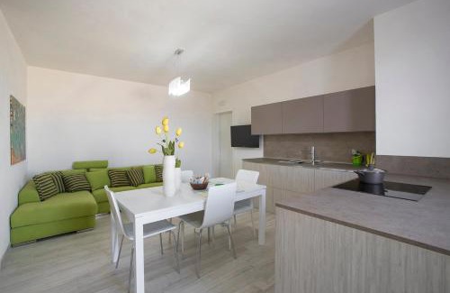 Marsala House | Oceanfront Retreat: I Venti dello Stagnone Awaits
