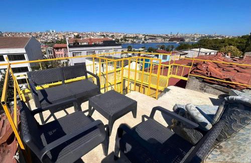 Istanbul City Center Apartment | i1 House Hotel with Lovely Seaview Terrace