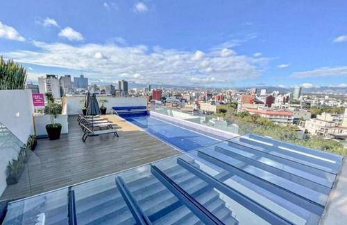 Hipodromo Apartment | Cozy 3BR Apartment with Pool & Pet-Friendly Amenities