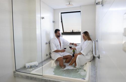 Jose Mendes Hotel | Pet-Friendly Iate Hotel Centro Florianópolis: Family Enjoyment Awaits