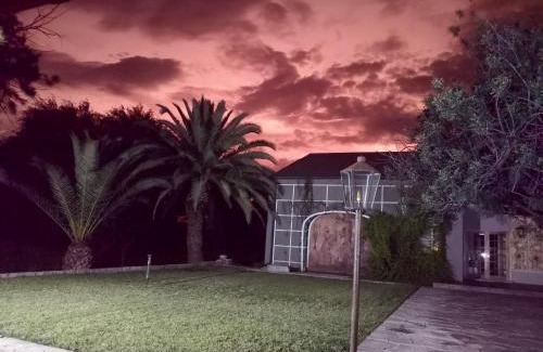 Khomas Cabin | Discover Ibenstein Safaris: Pet-Friendly Getaway with Pool