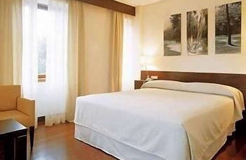 Lagostelle Hotel | Relax at Iberik Gran Balneario de Guitiriz with Spa & Pool
