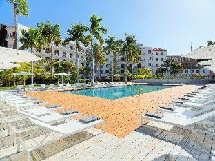 Santa Cruz de Tenerife Hotel | Elegant Iberostar Heritage Grand Mencey with Oceanfront Spa
