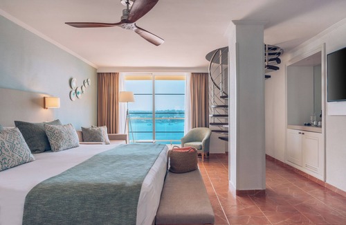 Costa de la Calma Hotel | Serene Iberostar Selection Jardín del Sol Suites for Adults