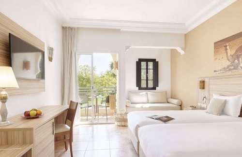 Annakhil Hotel | Relax at Iberostar Club Palmeraie Marrakech - 4-Star Getaway