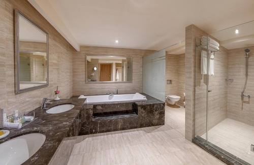 Ras Umm Sid Hotel | Elegant Iberotel Palace: Adults-Only Paradise Awaits