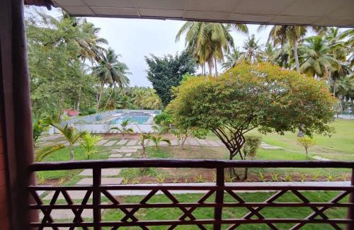 Udumalaipettai Resort | Relaxing Ibex River Resort in Pollachi with Pool & Ocean View