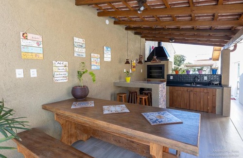 Aracatuba House | Discover Ibira Oásis: Family-Friendly Retreat in Imbituba