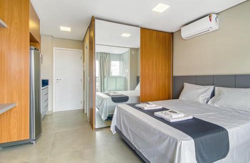 Vila Clementino Apartment | Elegant Ibirapuera: Pool, Spa & Coworking Retreat