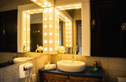 Ibiraquera House | Ibiraquera Life - House Premium com Banheira
