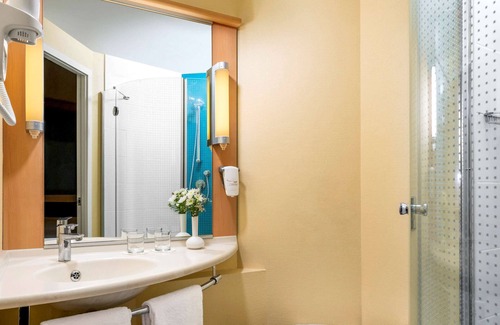 Seyhan Hotel | Relax at ibis Adana - Highly Rated with Family-Friendly Amenities
