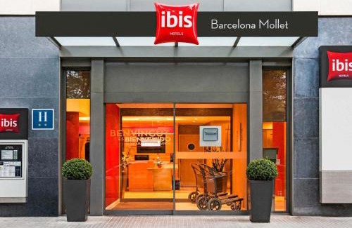 Mollet del Valles Hotel | Pet-Friendly Ibis Barcelona Mollet with Top Amenities