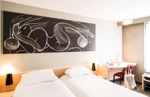 Besancon Hotel | Pet-Friendly ibis Besançon Centre la City with Great Amenities