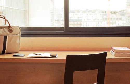 Besancon Hotel | Pet-Friendly ibis Besançon Centre la City with Great Amenities