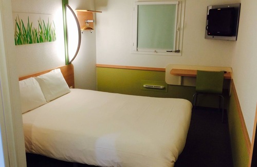 Mesanger Hotel | Discover ibis budget Ancenis: Family-Friendly & Accessible