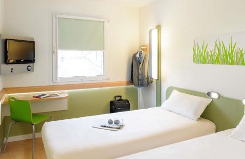 Ecole-Valentin Hotel | Budget-Friendly Stay at ibis budget Besançon Ecole Valentin