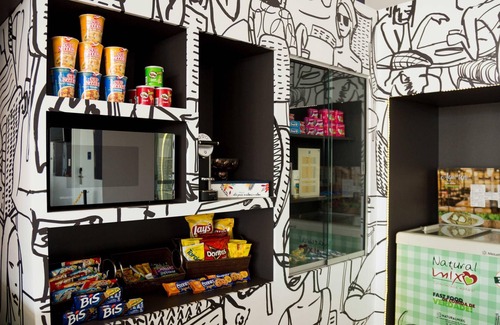 Lorena Hotel | Budget-Friendly Ibis at Circuito da Fé with Breakfast Included