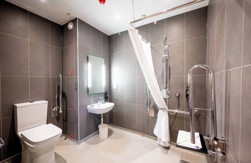Gascoigne Hotel | Budget-Friendly ibis budget London Barking with Great Amenities