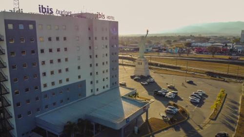 Lorena Hotel | Discover Ibis Budget Lorena - Perfect for Families & Pets