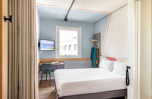Paradiso Hotel | Comfortable ibis budget Lugano Paradiso with Spa & Dining