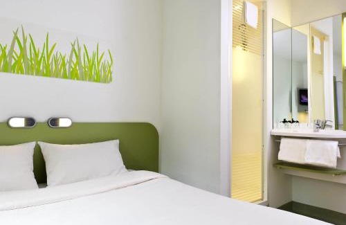 Saint-Menet Hotel | Budget-Friendly Stay at Ibis Budget Marseille Est Porte d'Aubagne