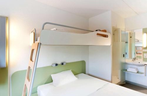 Saint-Menet Hotel | Budget-Friendly Stay at Ibis Budget Marseille Est Porte d'Aubagne
