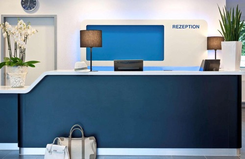 Montbeliard Hotel | Discover Ibis Budget Montbéliard: Pet-Friendly Comfort