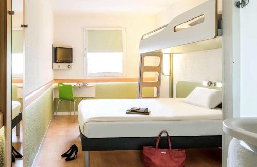 Montbeliard Hotel | Discover Ibis Budget Montbéliard: Pet-Friendly Comfort