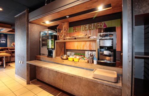 Perigueux Hotel | Budget-Friendly Ibis Périgueux: Pet Friendly & Breakfast Included
