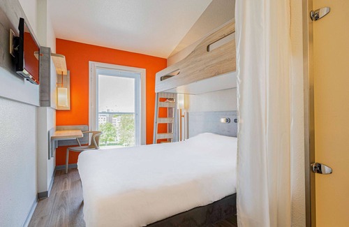 Le Kremlin-Bicetre Hotel | Budget-Friendly ibis budget Paris Porte d'Italie Ouest Hotel