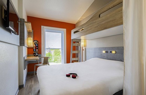 Le Kremlin-Bicetre Hotel | Budget-Friendly ibis budget Paris Porte d'Italie Ouest Hotel