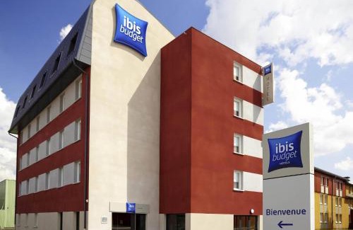 Pontarlier Hotel | Budget-Friendly ibis budget Pontarlier with Pet-Friendly Perks