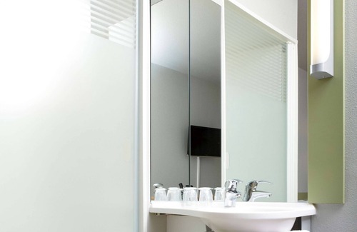 Pontarlier Hotel | Budget-Friendly ibis budget Pontarlier with Spa & Restaurant
