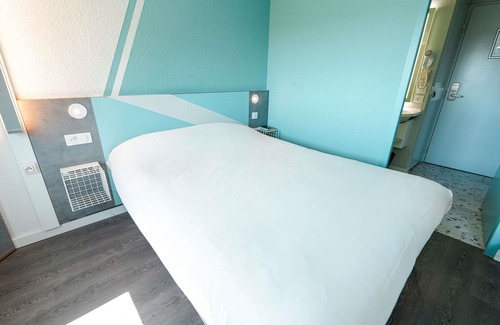 Sete Hotel | Affordable ibis budget Sète Centre with Family-Friendly Amenities